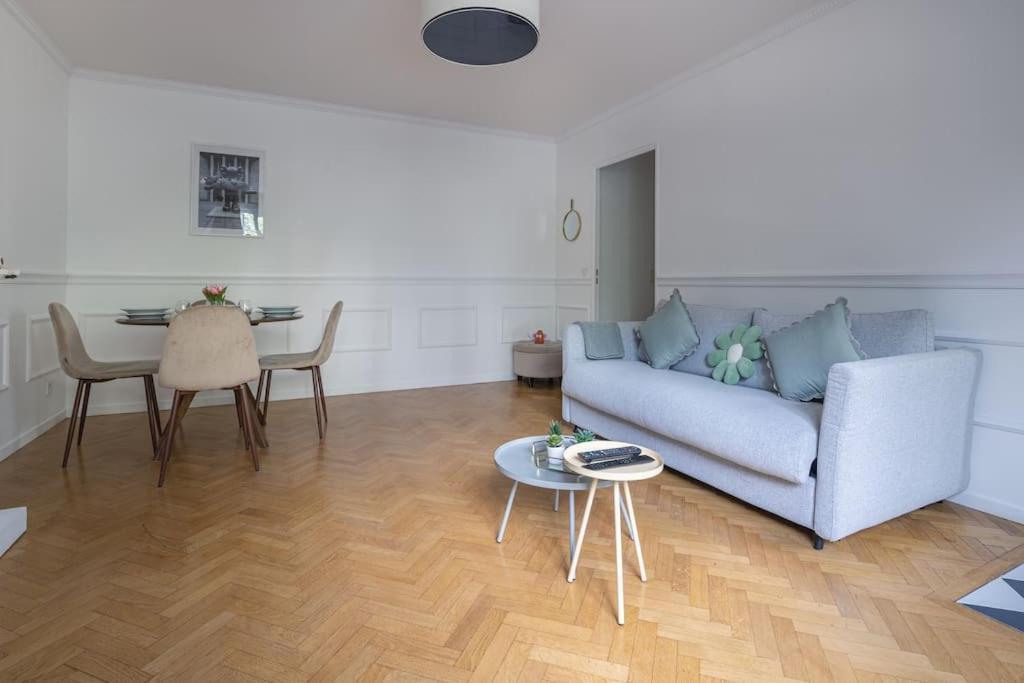 The Smile House // Bussy-Saint-Georges Apartment Ngoại thất bức ảnh